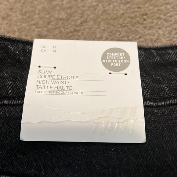 NWT H&M High Waist Black Jeans - Picture 5 of 6
